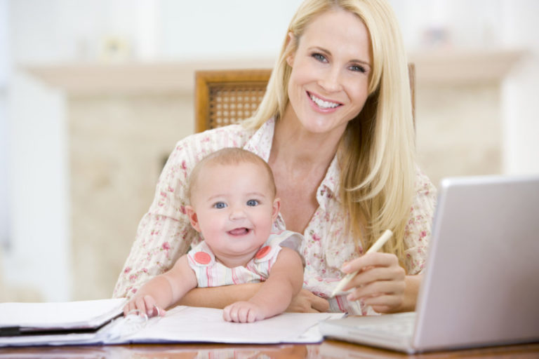 2 Ways Flex-Time Moms Can Prevent Resentment from Male Co-Workers